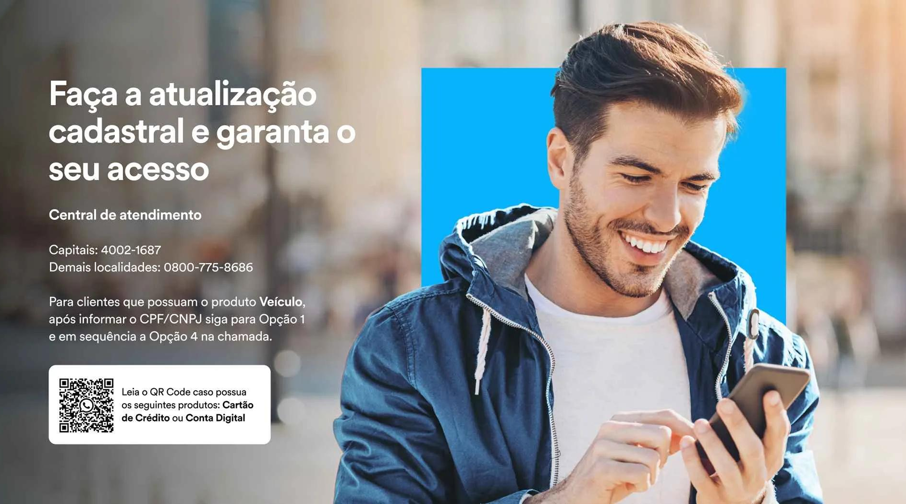 Pessoa negociando com o Banco PAN